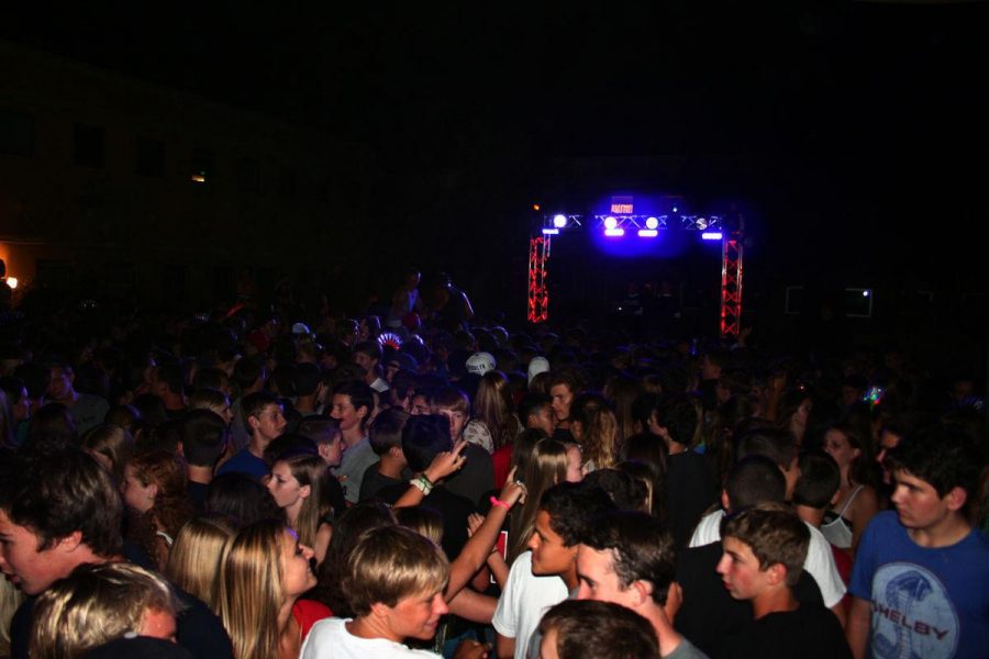Students celebrated the start of school at the Back to School Dance Friday night. 