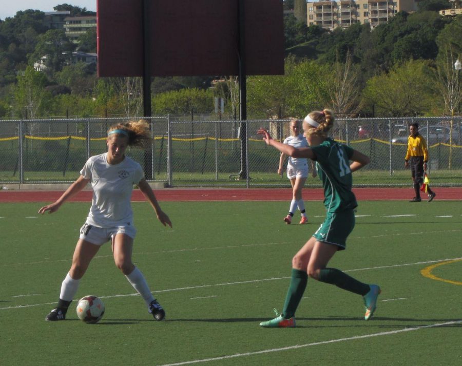 Girls varsity soccer advances in MCAL league