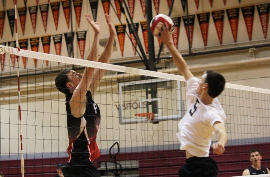 Boys volleyball loses in MCAL finals
