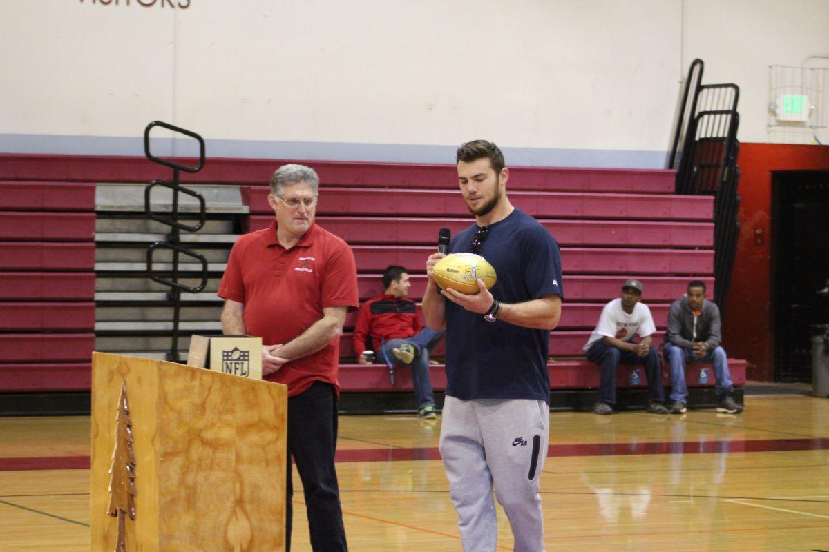 Super Bowl Champion Cooper Helfet returns to Redwood