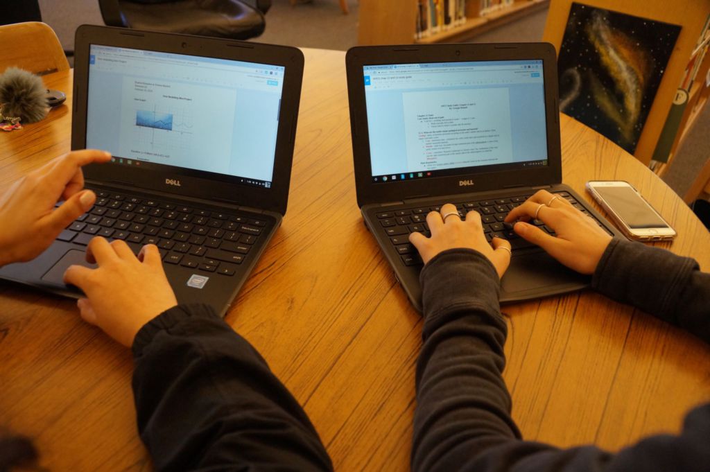 Students using Chromebooks as an alternative to going to the computer lab. 