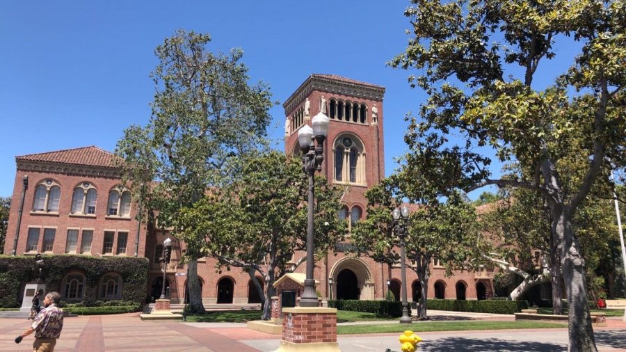 Cancelling in-person classes in the 2020 spring semester, the USC campus is now empty.