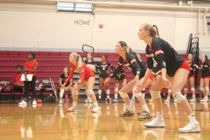 Girls’ varsity volleyball defeats Cardinal Newman at first home game of the season
