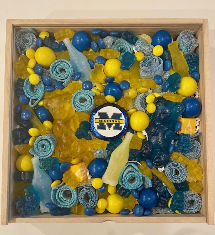 This Michigan candy box is a perfect assortment of blue and yellow sour/sweet treats.
(Image Courtesy of SugarHi) 
