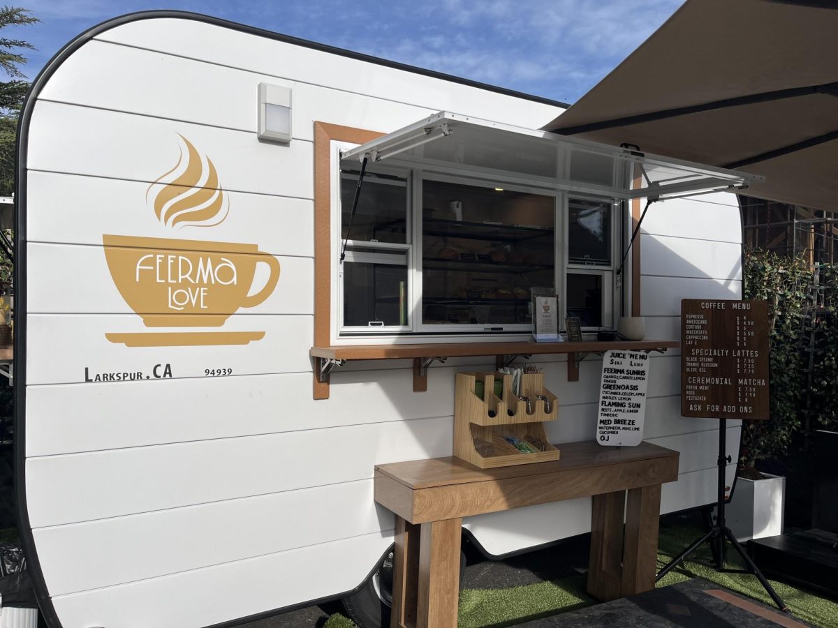 Feerma Love sells a variety of coffees, juices, matchas and pastries from their cart on Magnolia Ave. in downtown Larkspur. (Photo by Anika Murray)